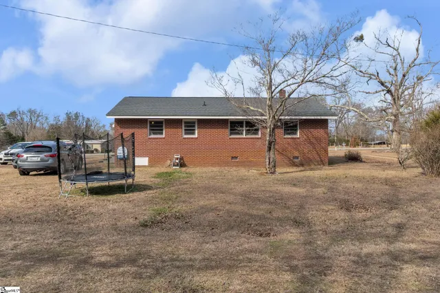 $169,900 | 506 Sugar Creek Road, Buffalo, SC 29321
