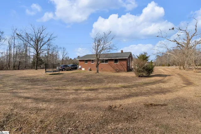 $169,900 | 506 Sugar Creek Road, Buffalo, SC 29321