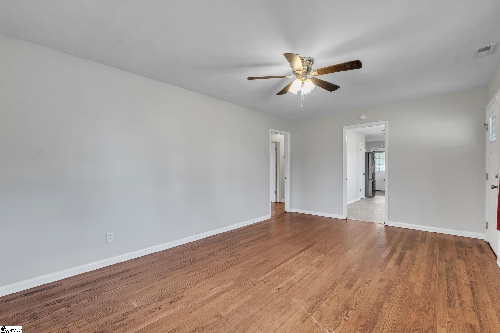 506 Sugar Creek Road Buffalo, SC 29321 - Photo 5 of 31