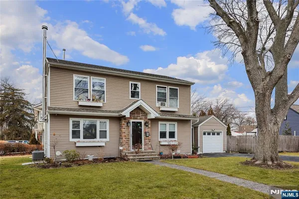 $699,000 | 181 Allen Street, Hackensack, NJ 07601