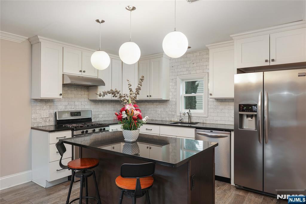 181 Allen Street Hackensack, NJ 07601 - Photo 11 of 31