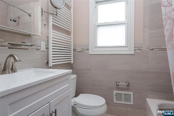 $699,000 | 181 Allen Street, Hackensack, NJ 07601