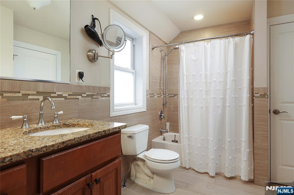 181 Allen Street Hackensack, NJ 07601 - Photo 26 of 31