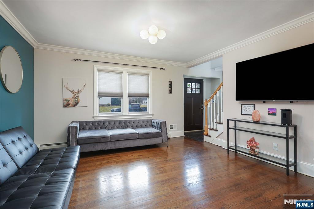 181 Allen Street Hackensack, NJ 07601 - Photo 7 of 31