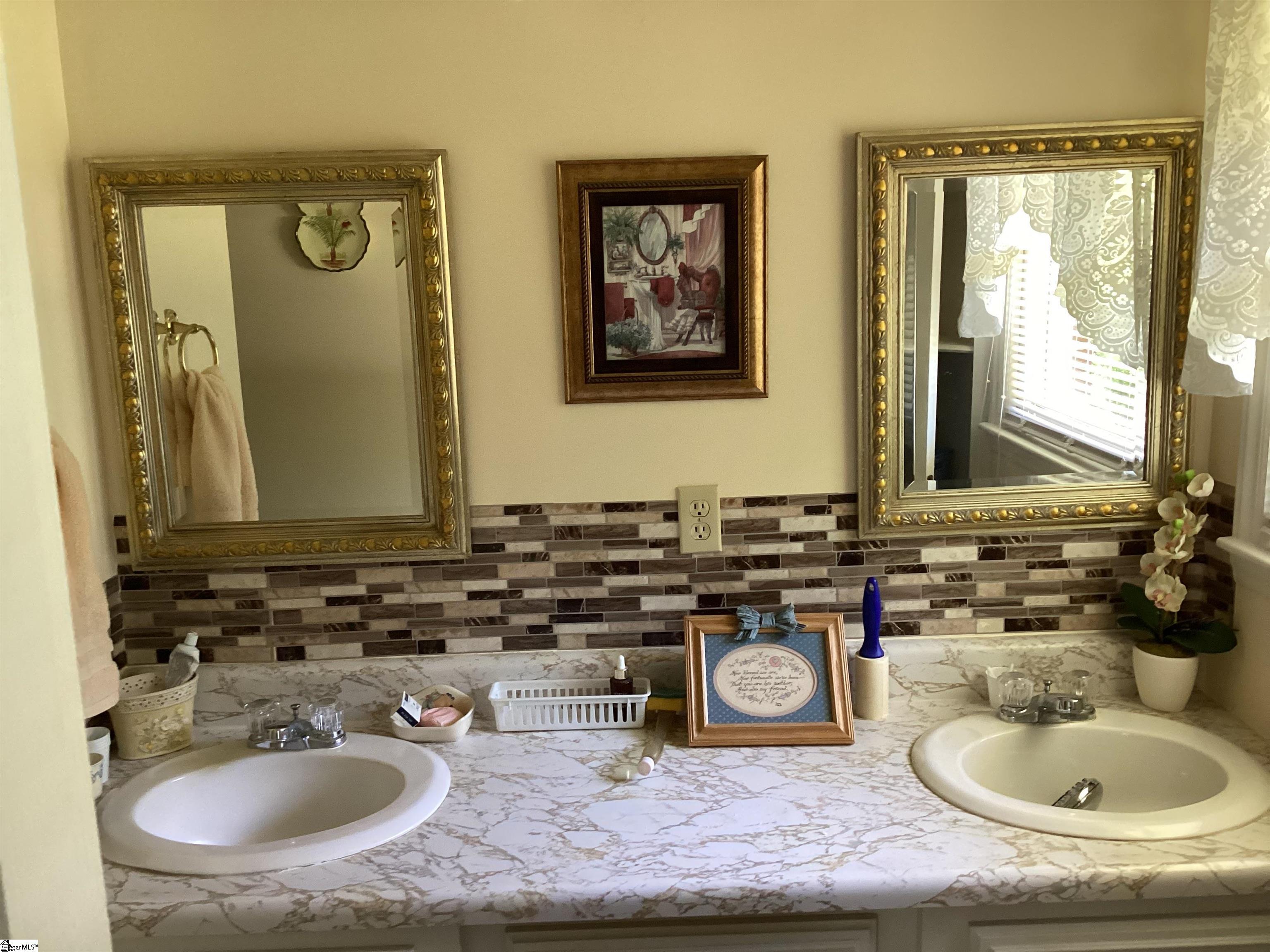 603 Old Pendleton Road Greenville, SC 29611 - Photo 18 of 27 Gallery Image 18