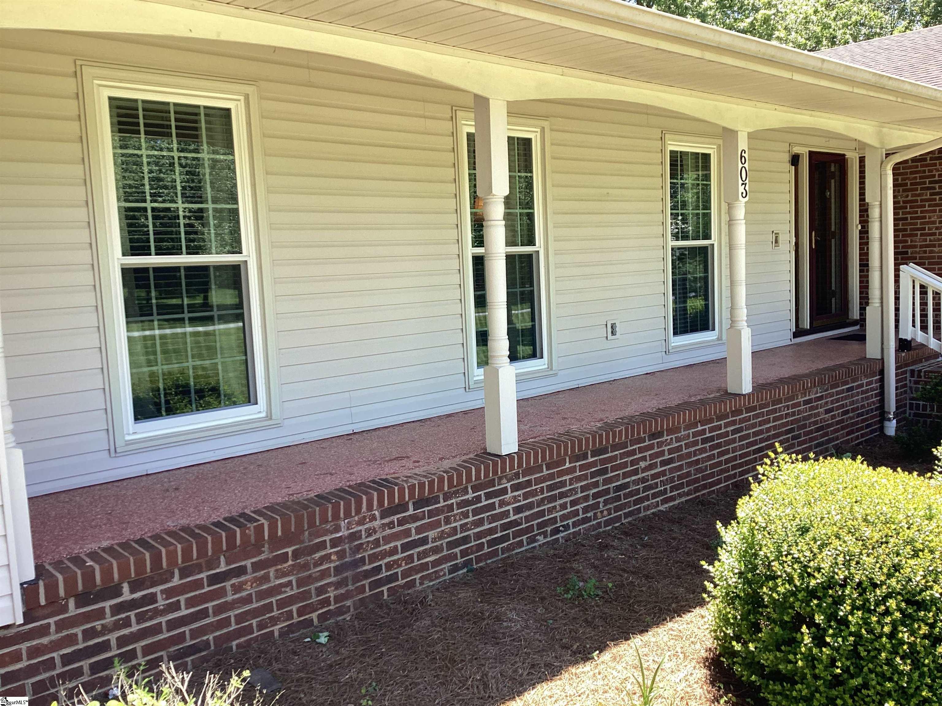 603 Old Pendleton Road Greenville, SC 29611 - Photo 2 of 27 Gallery Image 2