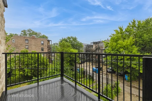 $580,000 | 3115 West Lexington Street, Chicago, IL 60612