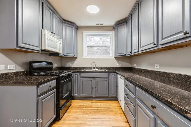 $580,000 | 3115 West Lexington Street, Chicago, IL 60612