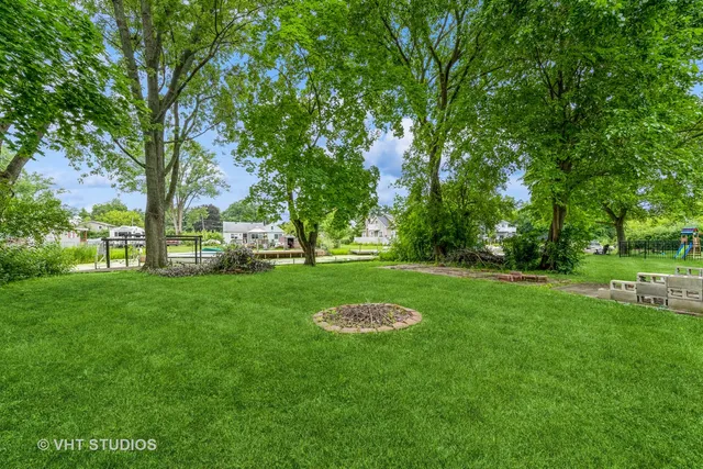 $278,800 | 26177 West Heart O Lakes Boulevard, Antioch, IL 60002