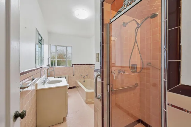 $2,298,000 | 1433 Drake Avenue, Burlingame, CA 94010