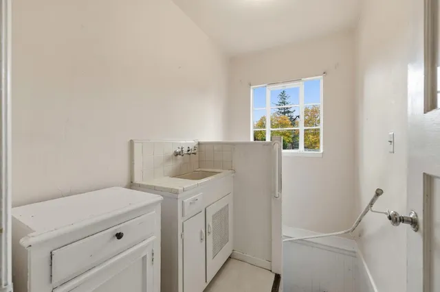 $2,298,000 | 1433 Drake Avenue, Burlingame, CA 94010