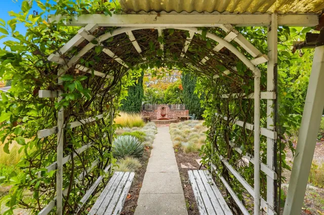 $2,298,000 | 1433 Drake Avenue, Burlingame, CA 94010