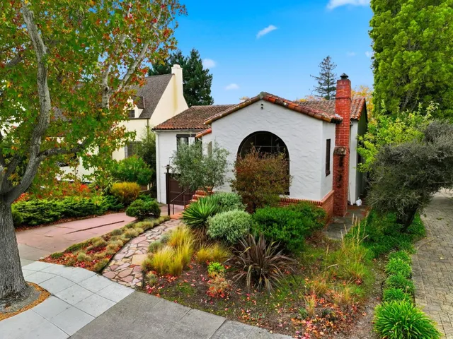 $2,298,000 | 1433 Drake Avenue, Burlingame, CA 94010