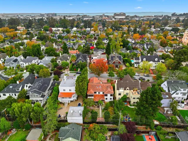 $2,298,000 | 1433 Drake Avenue, Burlingame, CA 94010