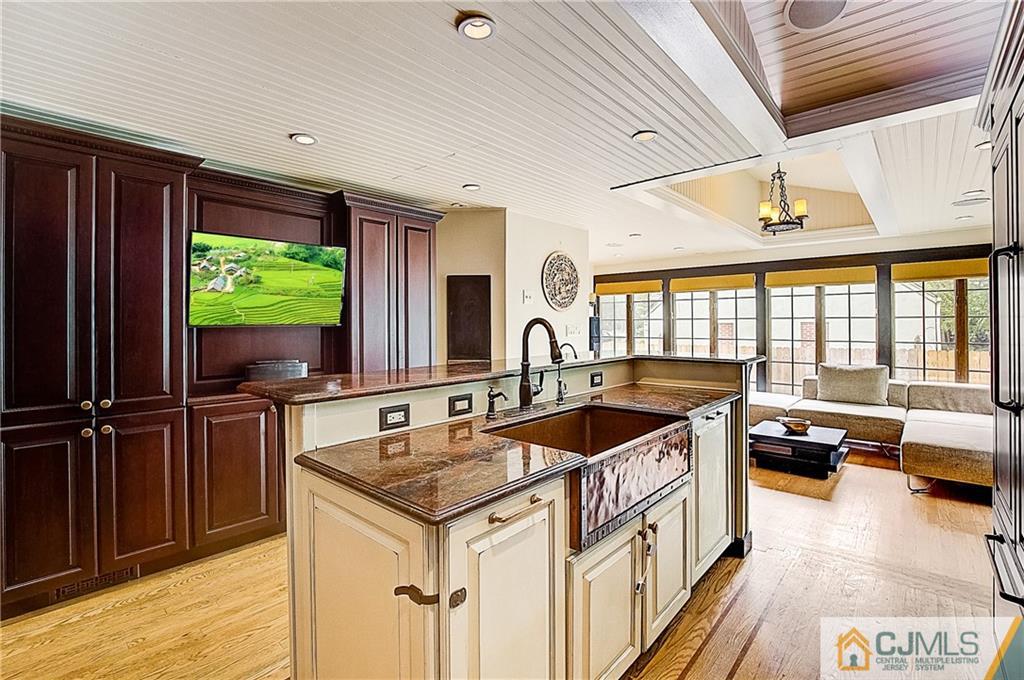 270 Middlesex Avenue Metuchen, NJ 08840 - Photo 18 of 54 a kitchen with a stove and a sink