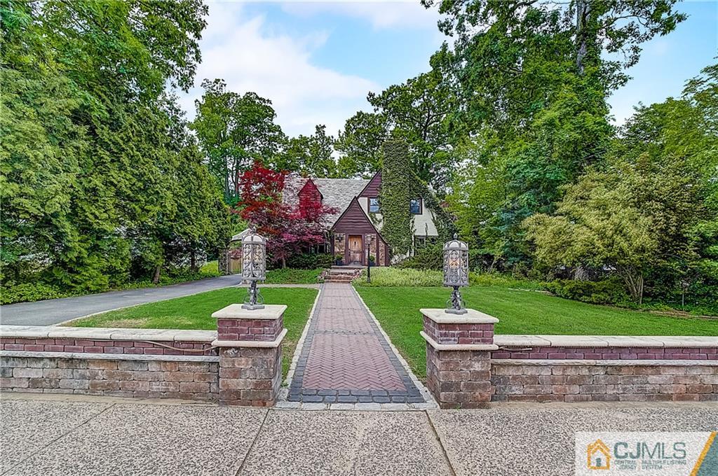 270 Middlesex Avenue Metuchen, NJ 08840 - Photo 3 of 54