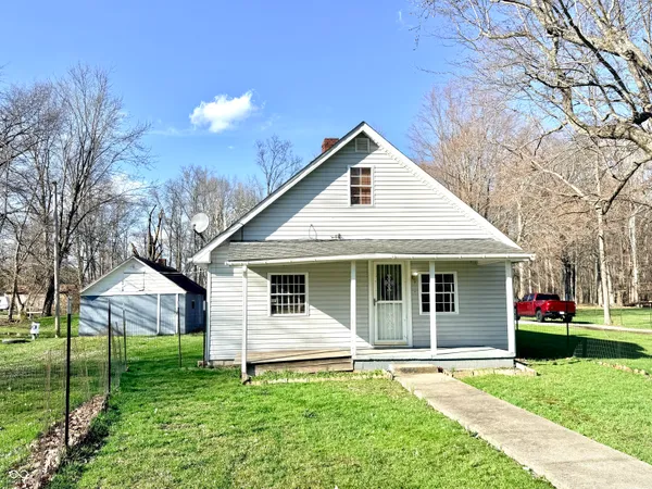 $190,000 | 8248 West 300 South, Columbus, IN 47201