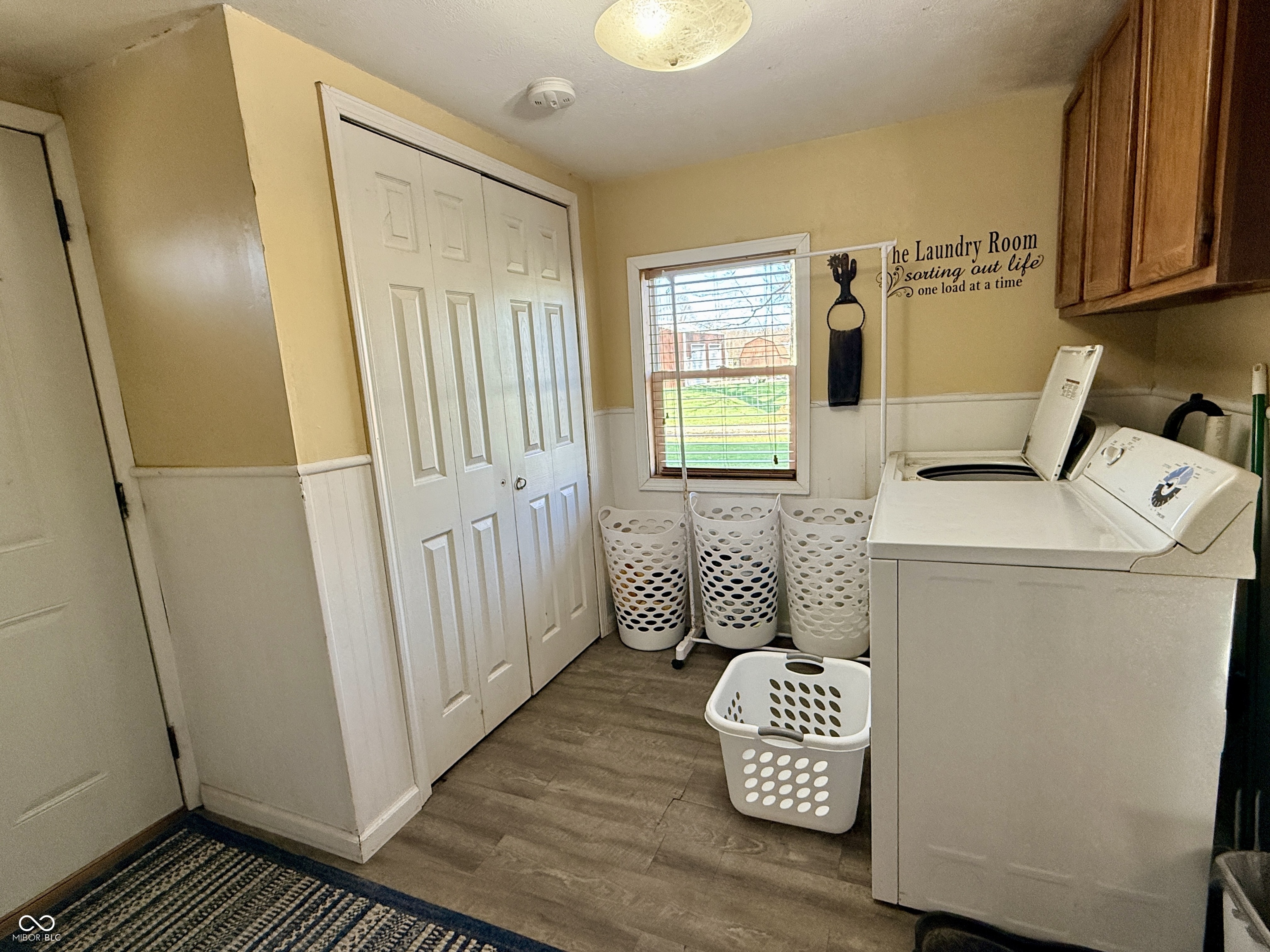 8248 West 300 South Columbus, IN 47201 - Photo 12 of 15