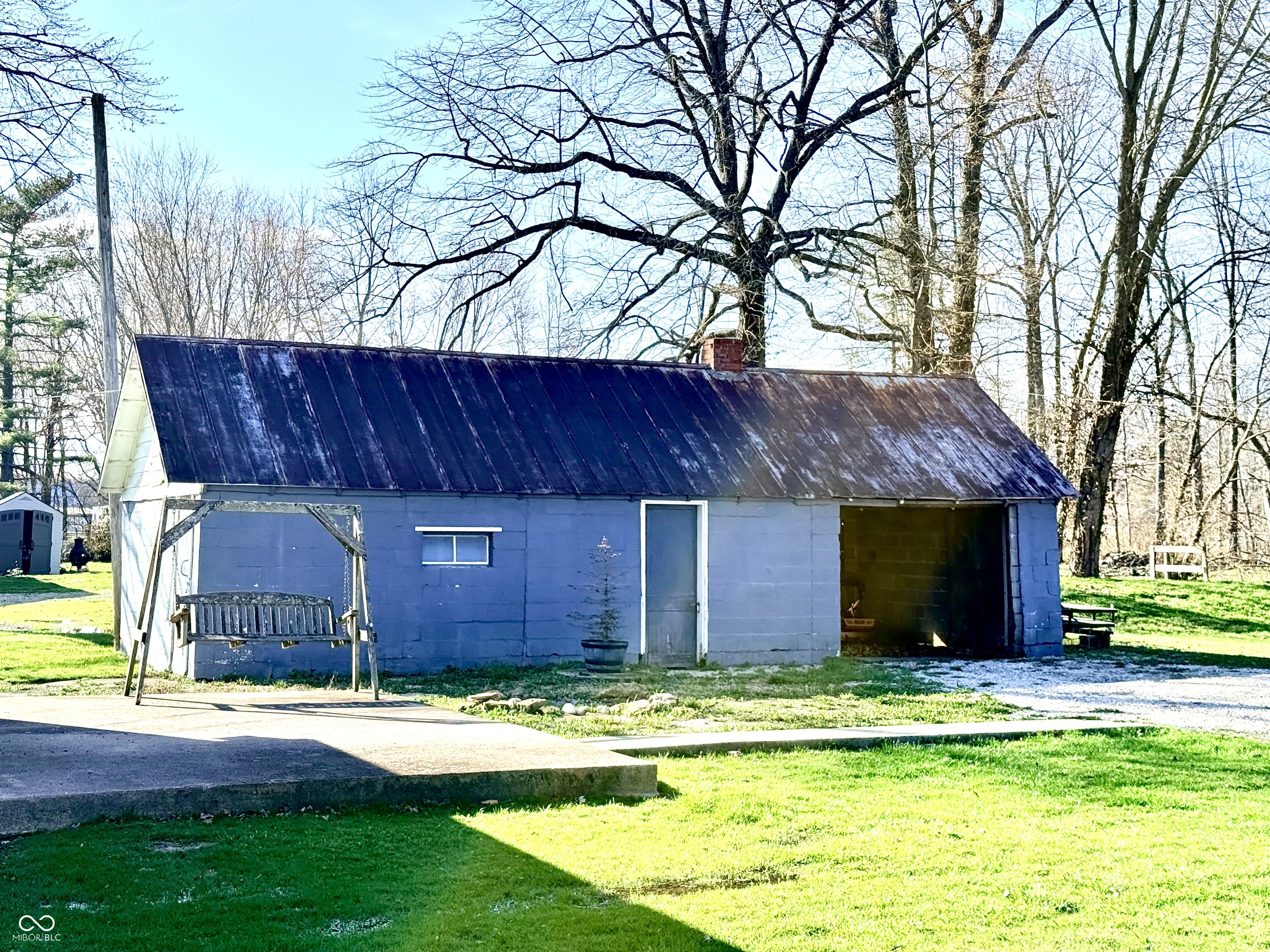 8248 West 300 South Columbus, IN 47201 - Photo 4 of 15