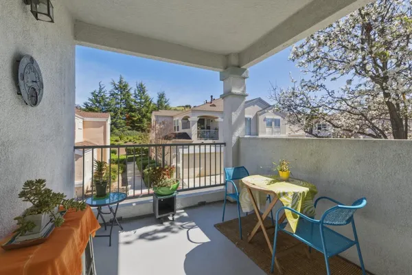 $899,000 | 914 Brea Lane, San Jose, CA 95138