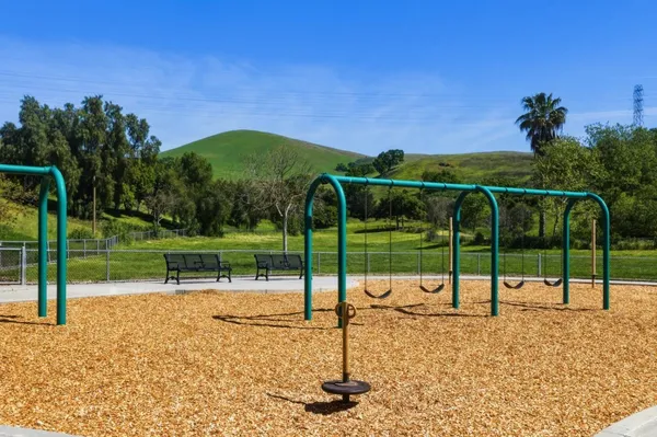 $899,000 | 914 Brea Lane, San Jose, CA 95138