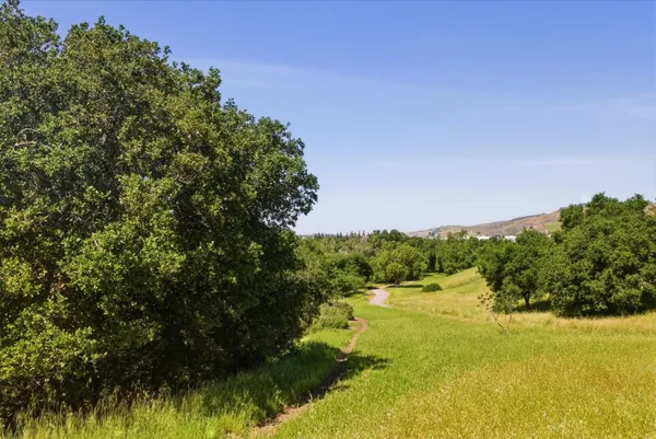 $899,000 | 914 Brea Lane, San Jose, CA 95138