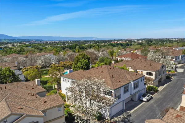 $899,000 | 914 Brea Lane, San Jose, CA 95138