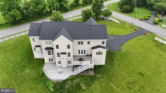 $1,650,000 | 14785 Bankfield Drive, Waterford, VA 20197