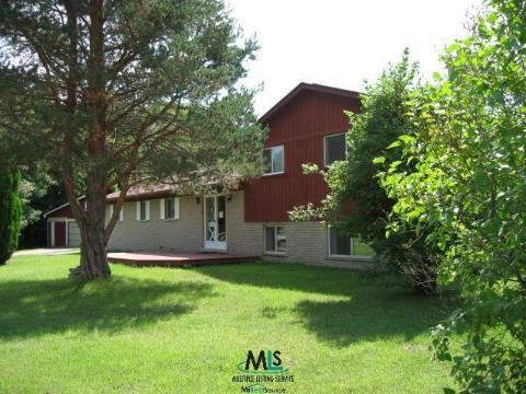 9690 Big Hand Road Columbus, MI 48063 - Photo 2 of 9 774221-1.JPG