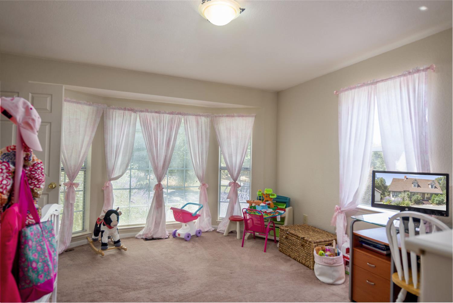 46031 Spring Trail Coarsegold, CA 93614 - Photo 17 of 37 Gallery Image 17