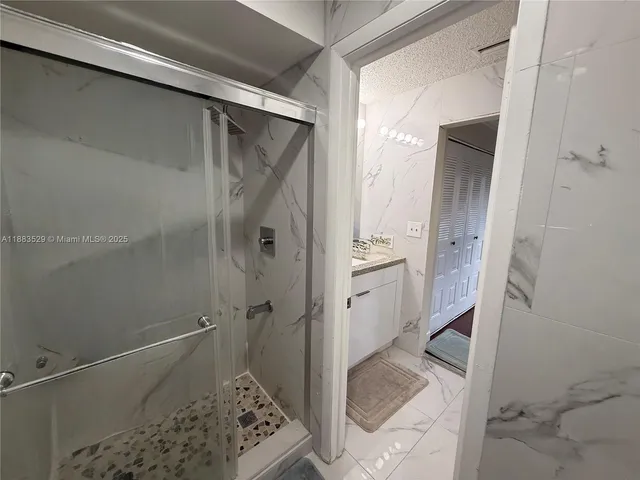 $3,500 | 27 Laredo Place, Unit 63, Davie, FL 33324