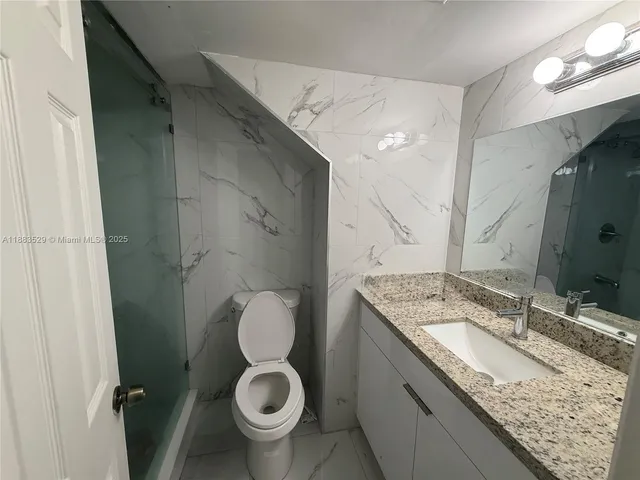 $3,500 | 27 Laredo Place, Unit 63, Davie, FL 33324