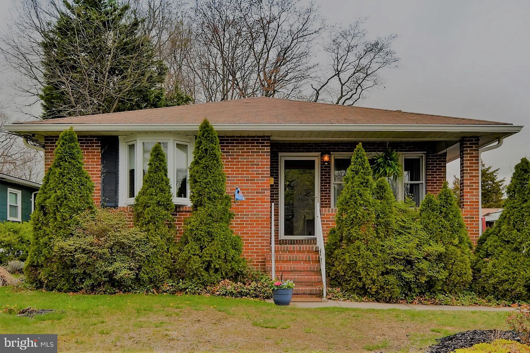 800 George Avenue Baltimore, MD 21221 - Photo 1 of 28 Exterior (Front)