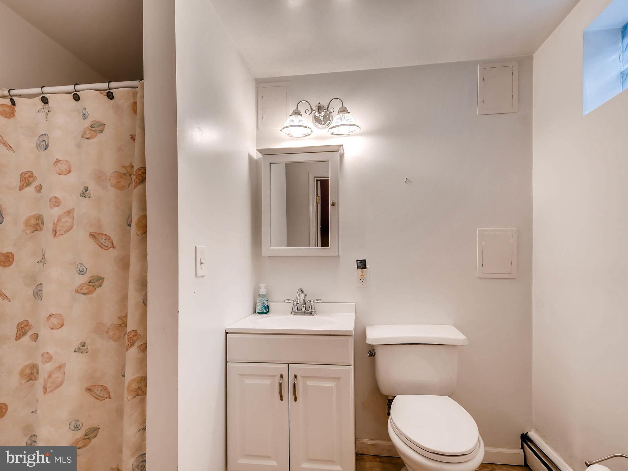 800 George Avenue Baltimore, MD 21221 - Photo 20 of 28 2nd Bath