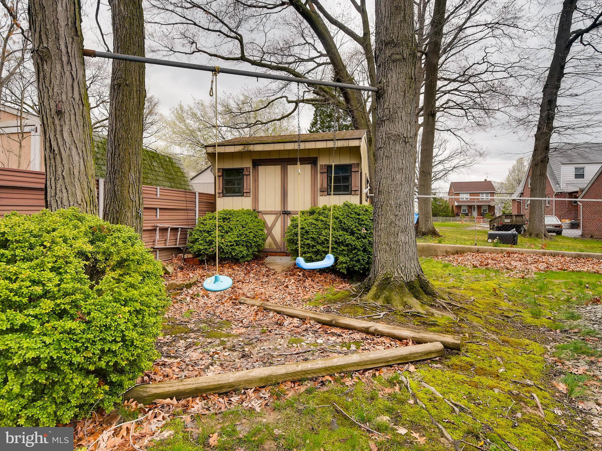800 George Avenue Baltimore, MD 21221 - Photo 25 of 28 Backyard Oasis