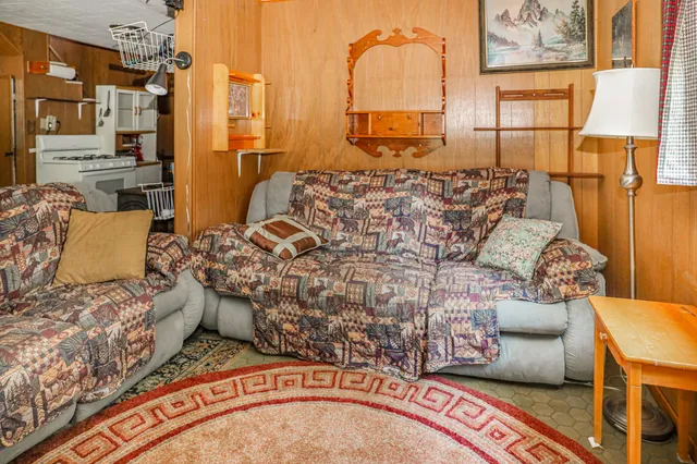 $45,000 | 6049 Arnold Trail, Eustis, ME 04936