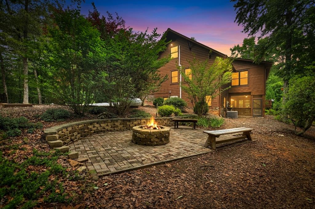 536 Delta Way Blue Ridge, GA 30513 - Photo 2 of 70