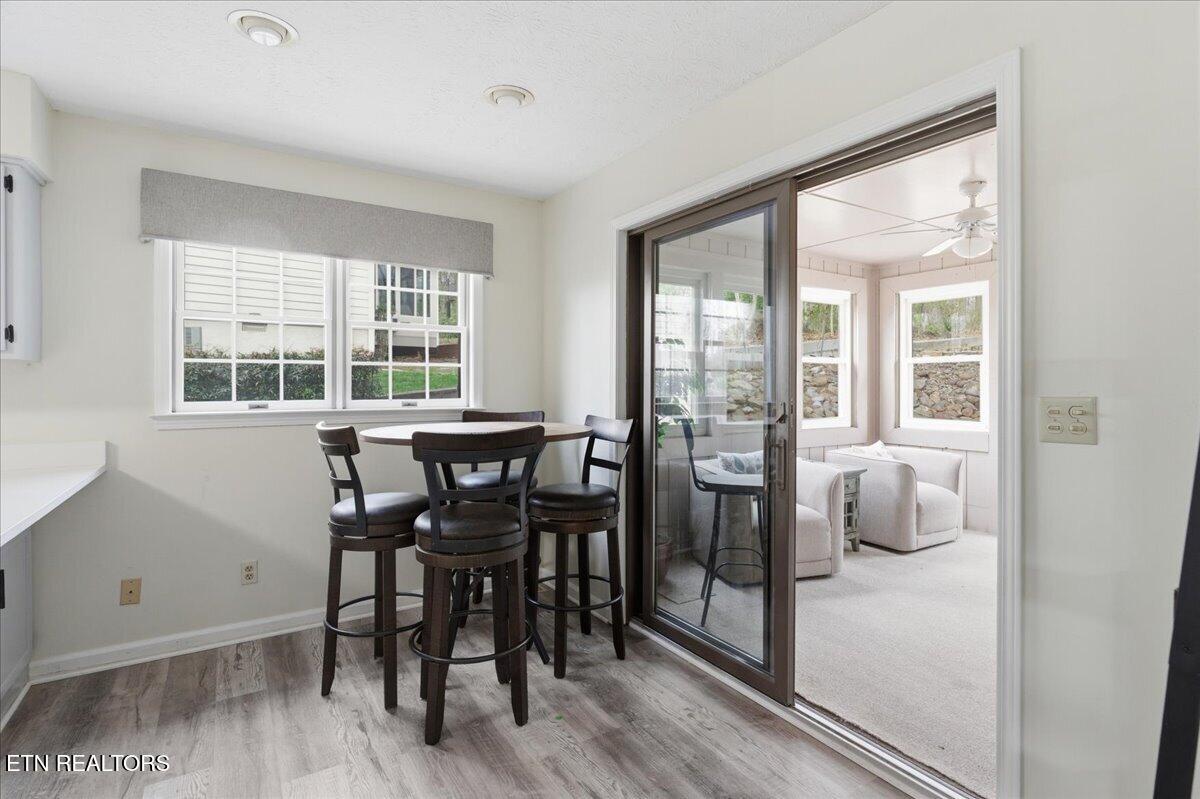 301 Cheestana Way Loudon, TN 37774 - Photo 11 of 44 11-Breakfast Nook
