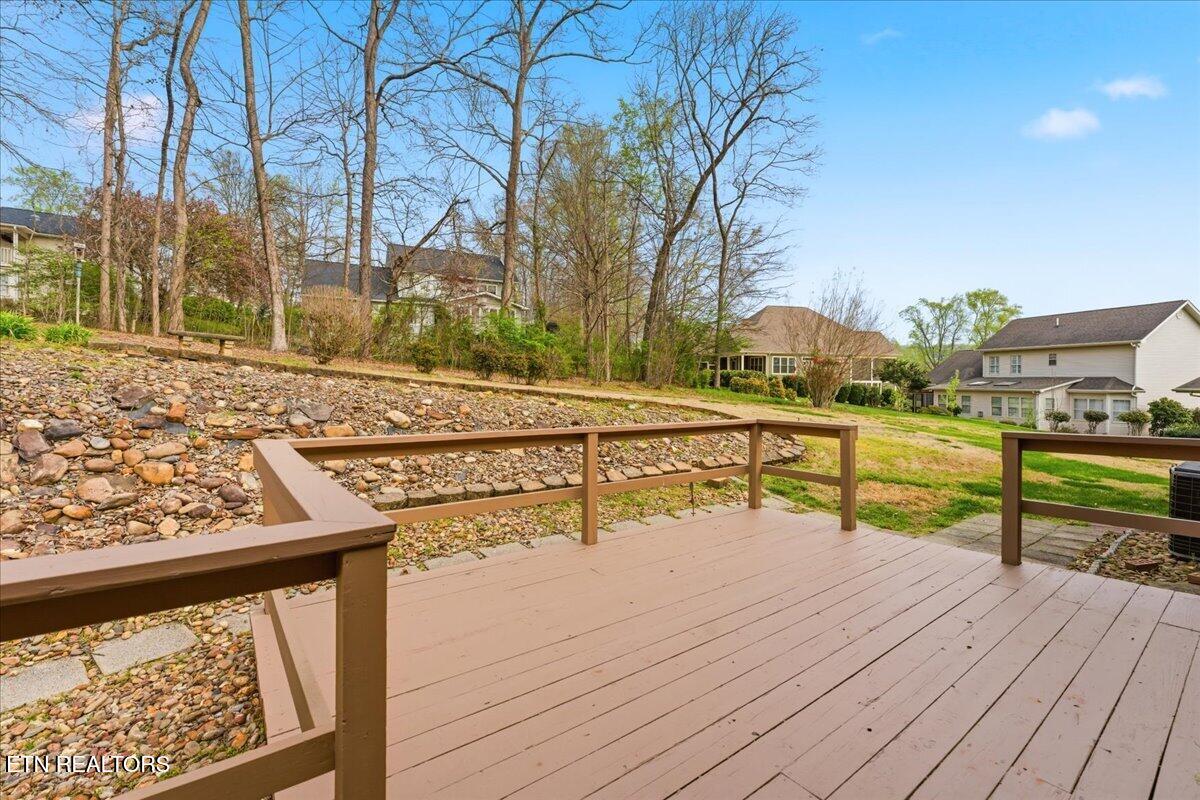 301 Cheestana Way Loudon, TN 37774 - Photo 15 of 44 15-Deck