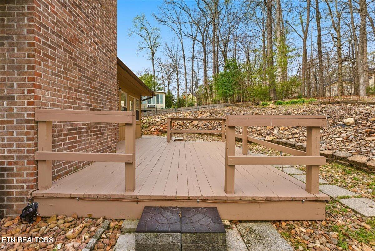 301 Cheestana Way Loudon, TN 37774 - Photo 16 of 44 16-Deck