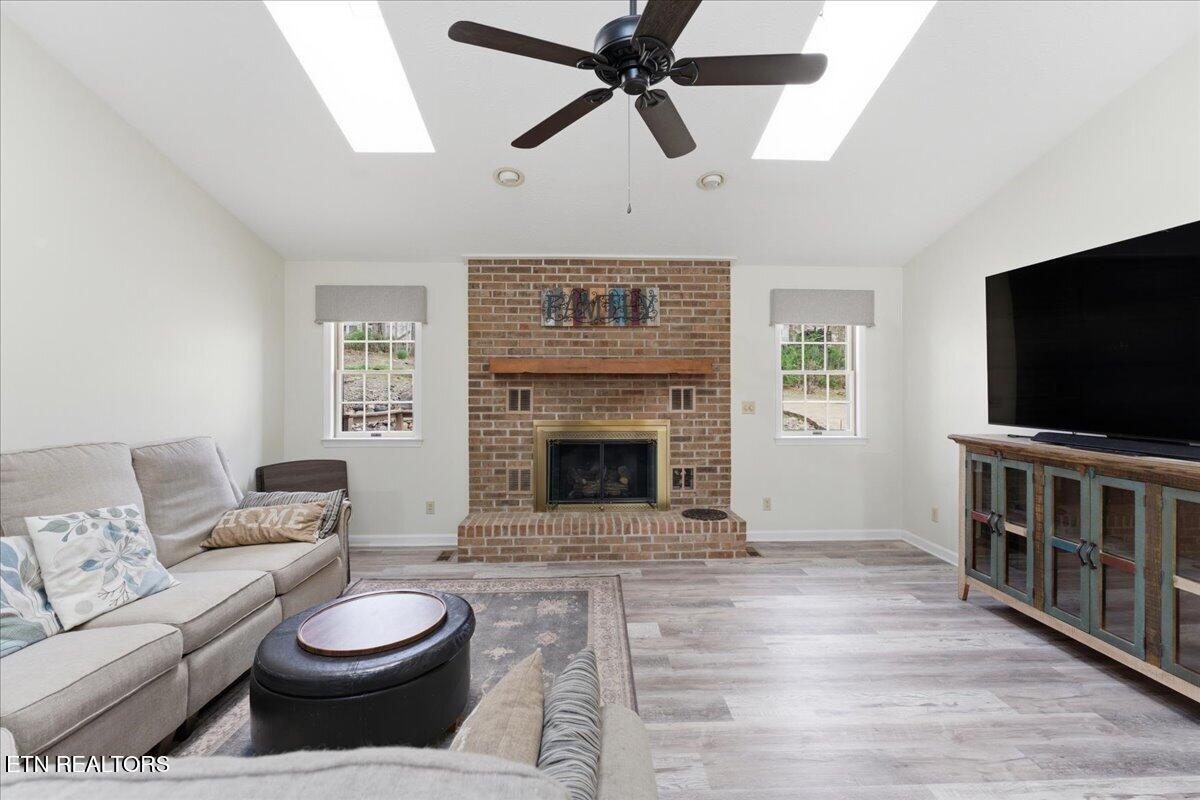 301 Cheestana Way Loudon, TN 37774 - Photo 3 of 44 03-Living Room