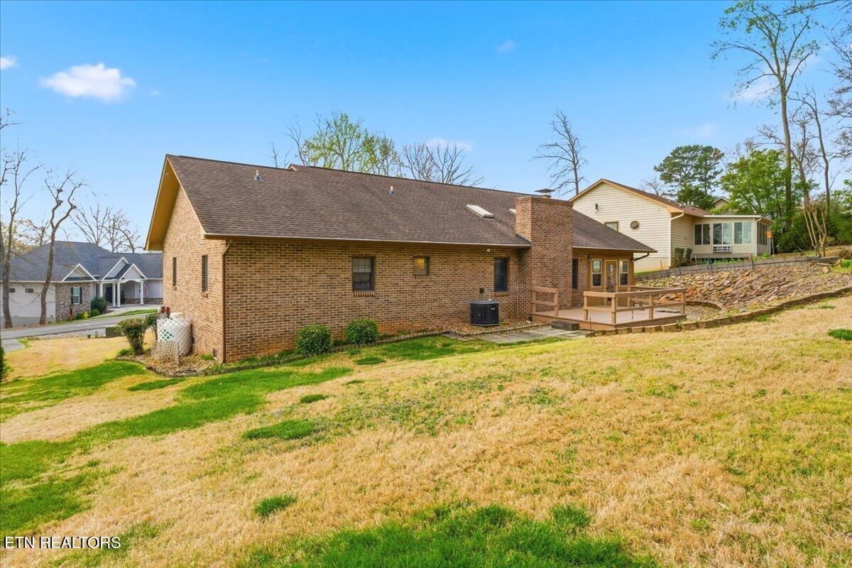 301 Cheestana Way Loudon, TN 37774 - Photo 32 of 44 32-Exterior