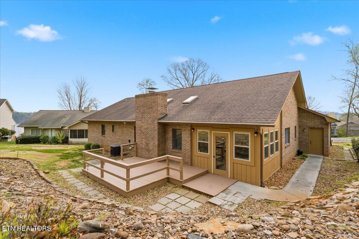 301 Cheestana Way Loudon, TN 37774 - Photo 34 of 44 34-Exterior