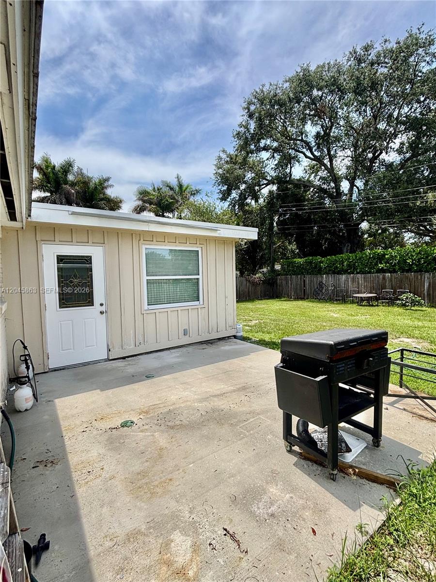 5809 Sullivan Road Jupiter, FL 33458 - Photo 17 of 21