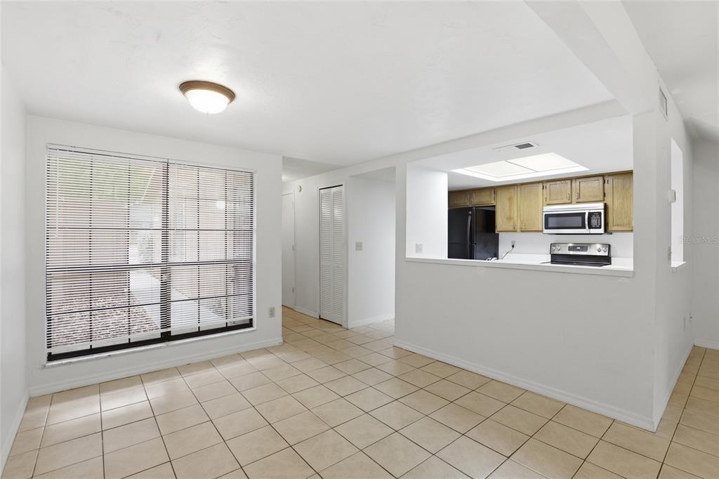 826 Southwest 57 Terrace, Unit 120Q Gainesville, FL 32607 - Photo 5 of 37