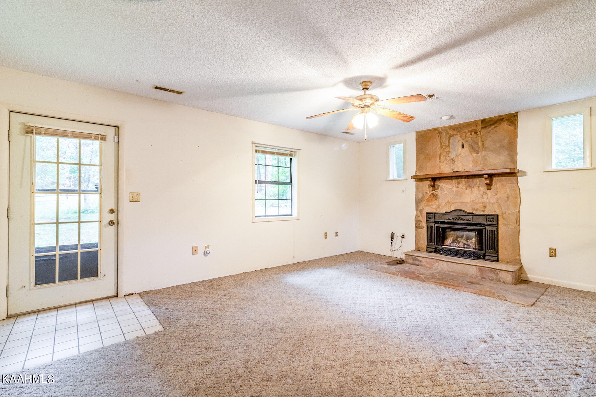 334 Frazier Road Crossville, TN 38572 - Photo 4 of 43 Gallery Image 4
