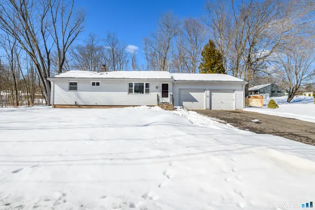 $359,900 | 23 Ridgefield Road, Wallingford, CT 06492