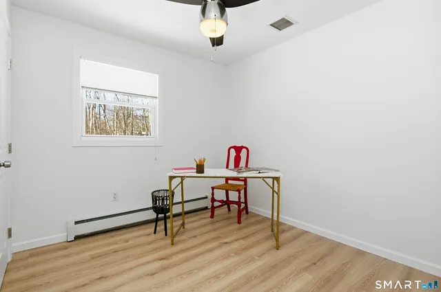 $359,900 | 23 Ridgefield Road, Wallingford, CT 06492