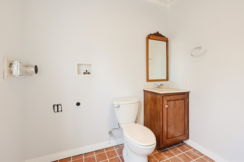 234 York Street Canton, MA 02021 - Photo 21 of 38
