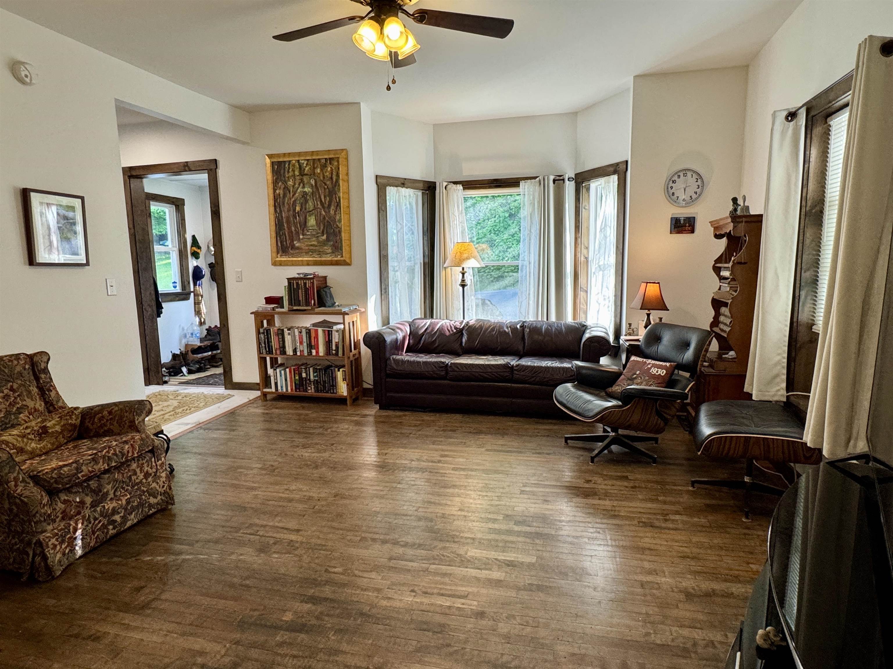 80 West Main Street Newport, VT 05855 - Photo 4 of 23